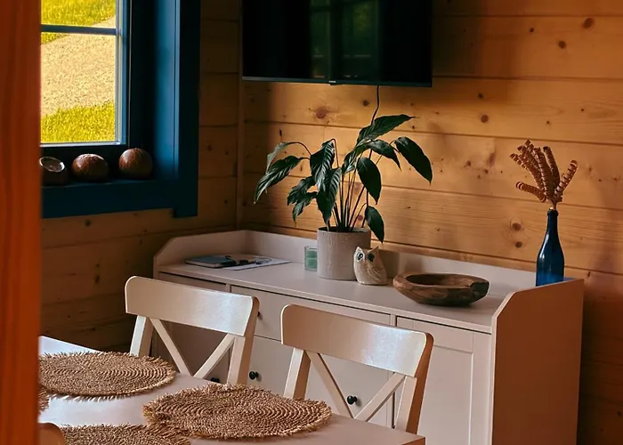 Tu W Dolinie بيت للعطل